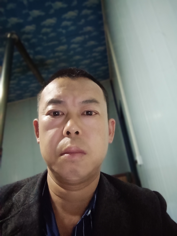 寻找温暖的家的第一张照片--恩施中老年相亲网